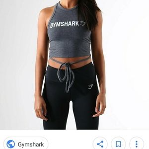 ISO gymshark ribbon crop tops in size M